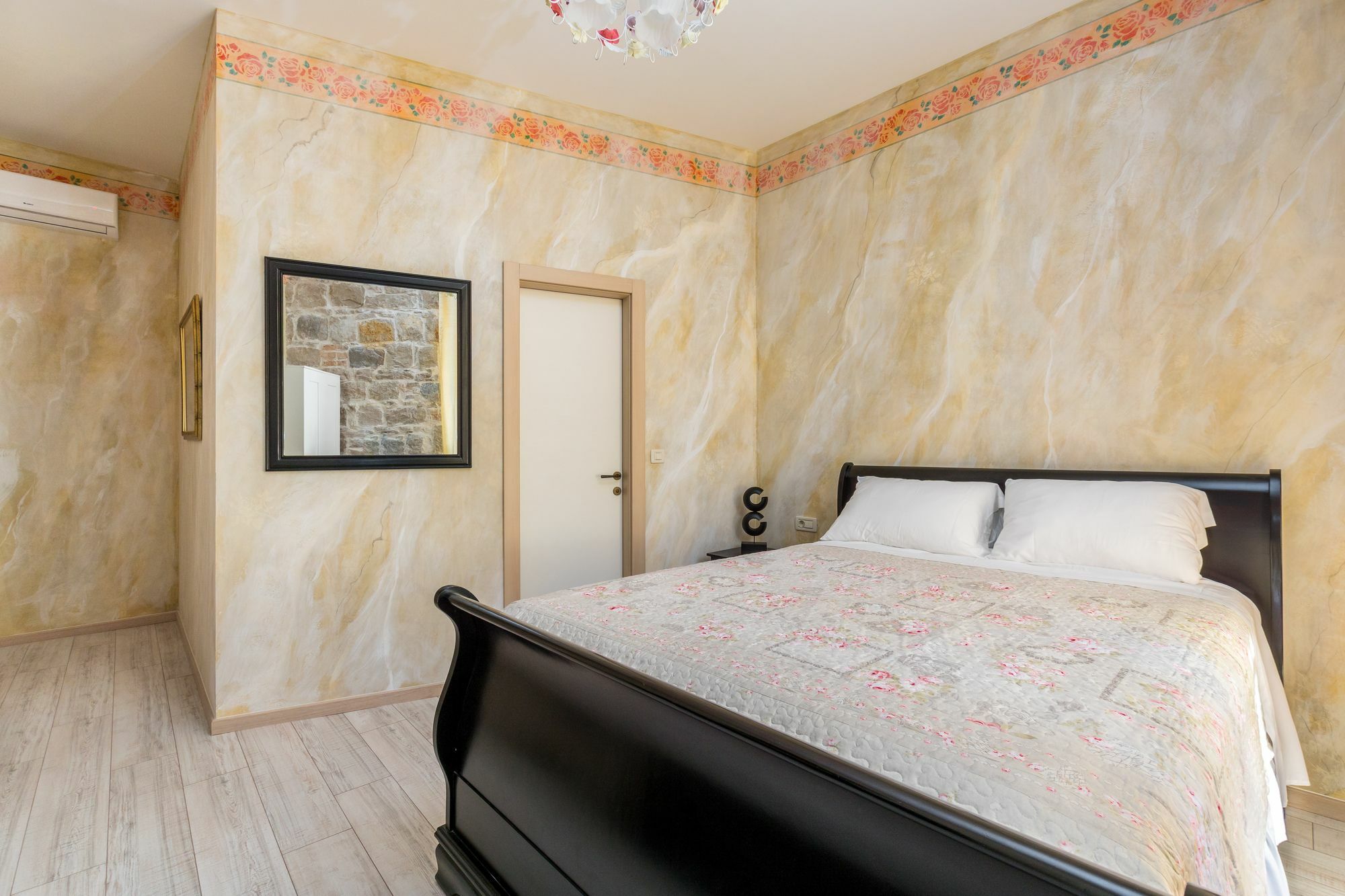 Hotel Pietra Rossa Split Zewnętrze zdjęcie
